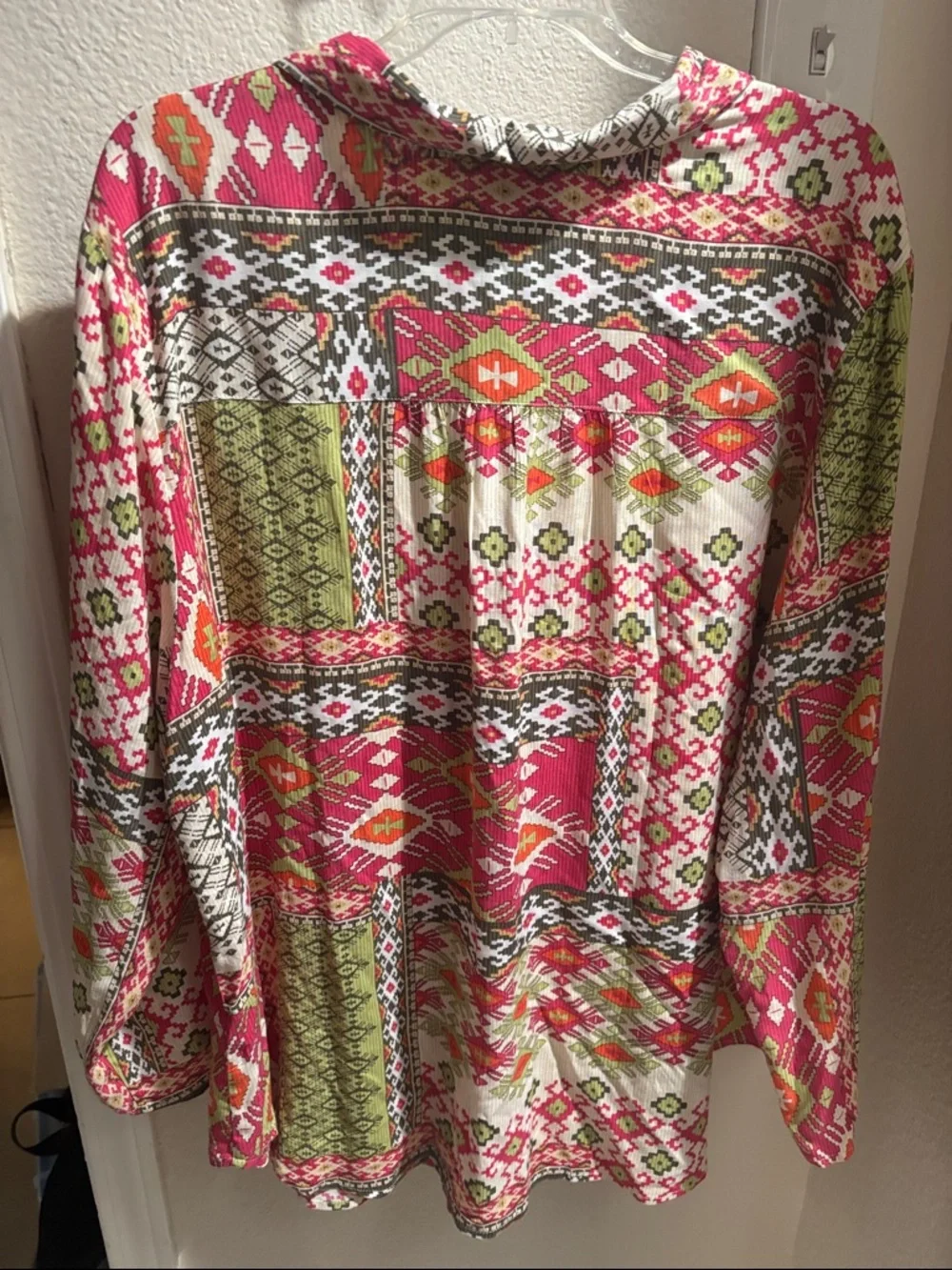 Ruby Rd. Multicolored Patterned Long Sleeve Blouse 1X - Picture 3 of 3